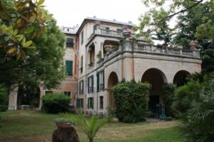 Villa-Carrara-con-parco